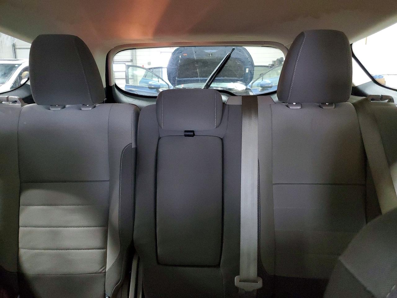 2014 FORD ESCAPE SE photo 19
