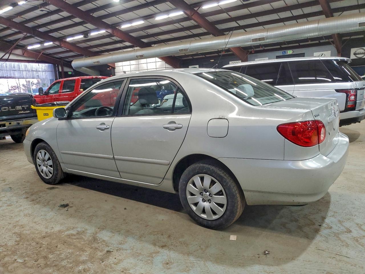 2004 TOYOTA COROLLA CE photo 2