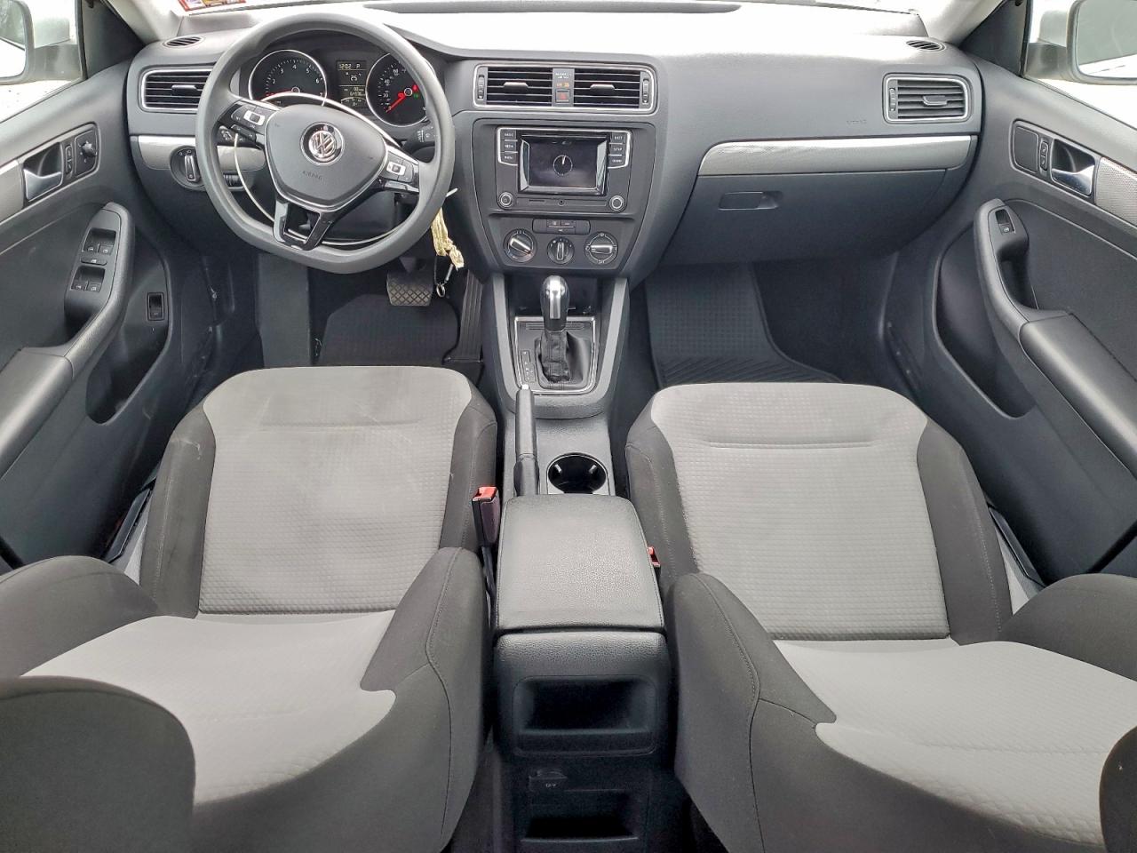 2017 VOLKSWAGEN JETTA S photo 8