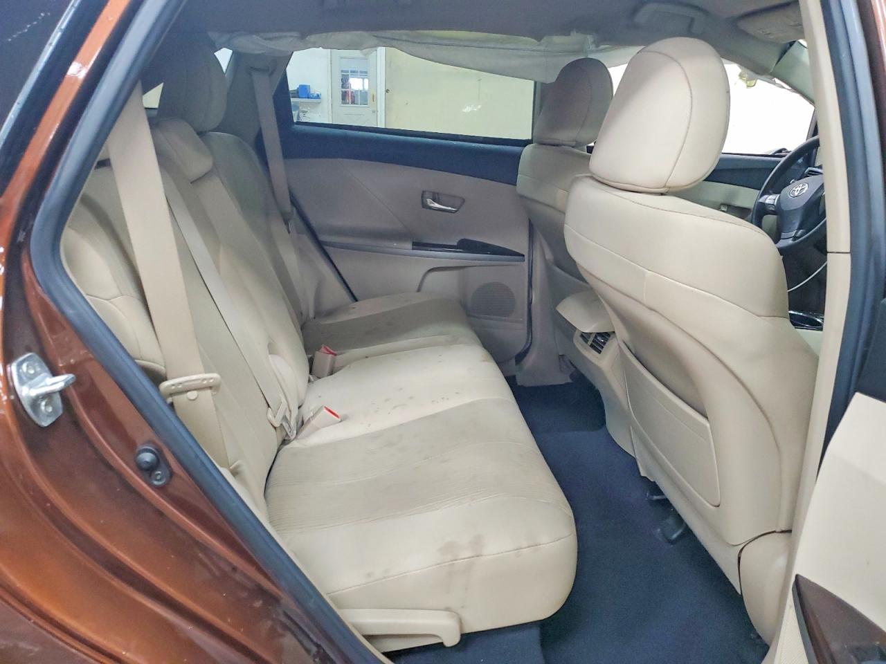 2011 TOYOTA VENZA photo 21