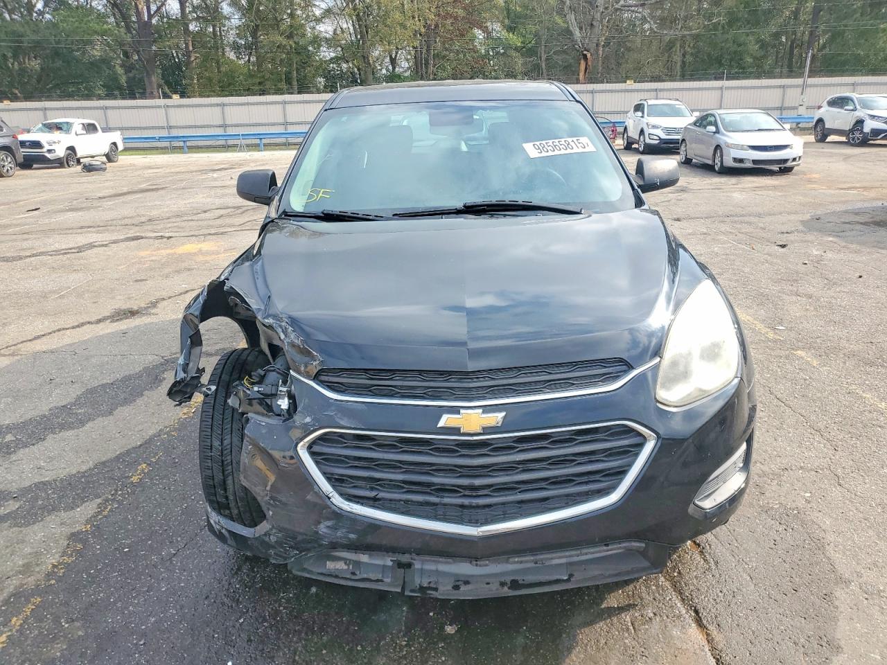 2017 CHEVROLET EQUINOX LS photo 5
