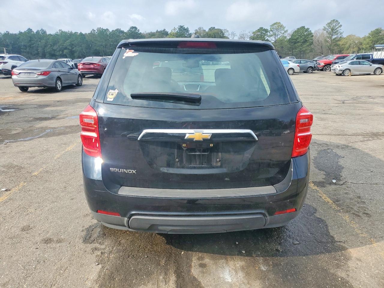 2017 CHEVROLET EQUINOX LS photo 6