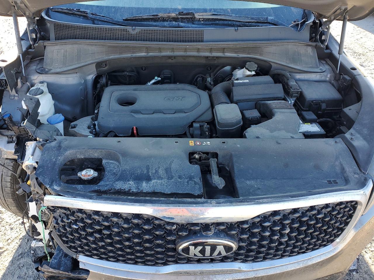 2017 KIA SORENTO LX photo 12