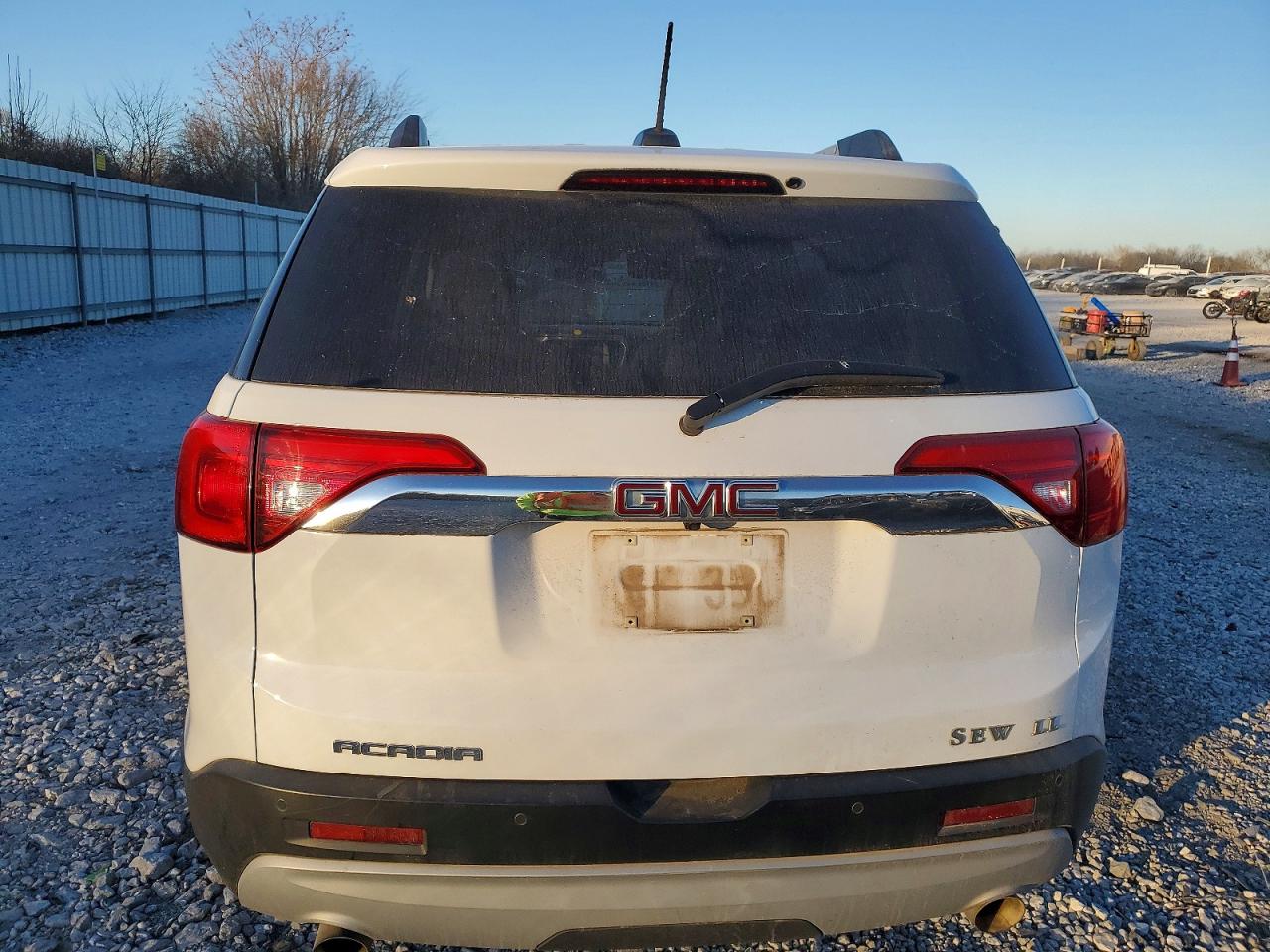 2019 GMC ACADIA SLT-1 photo 6