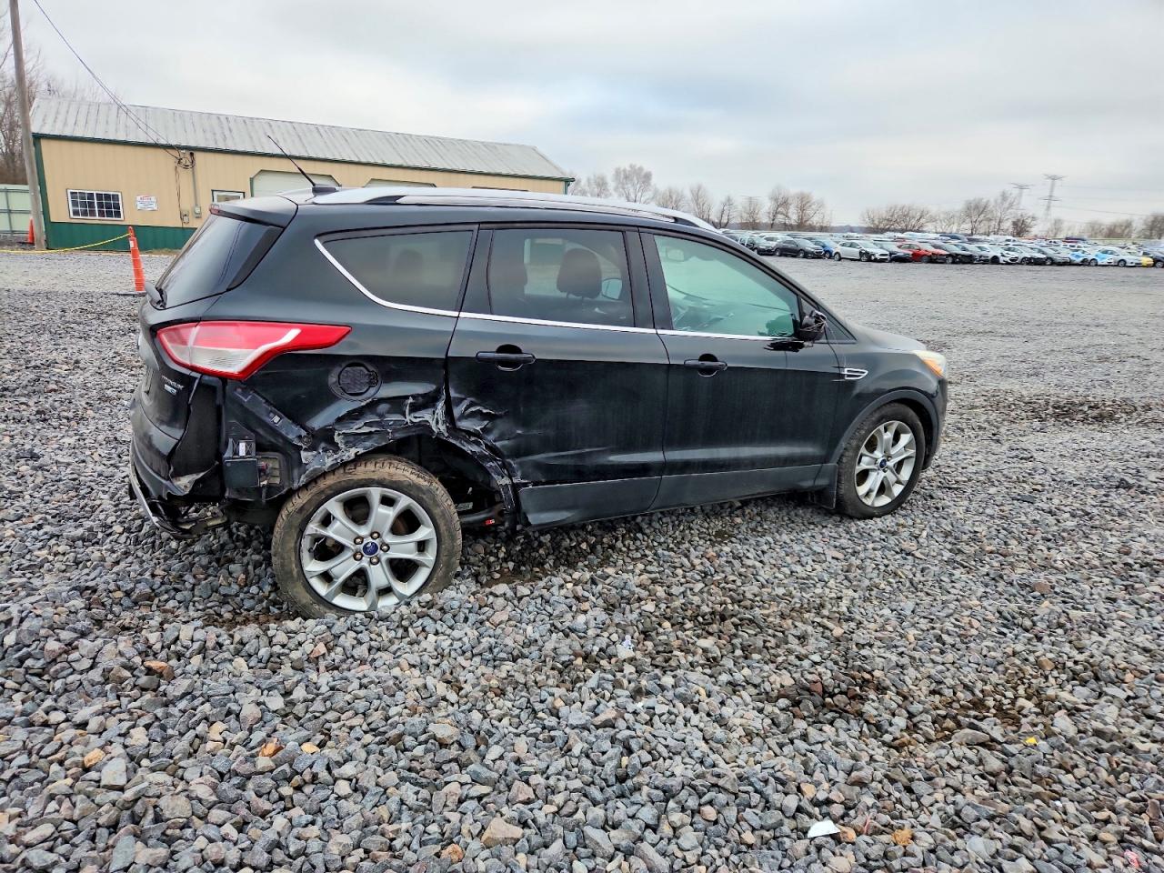 2016 FORD ESCAPE TITANIUM photo 3