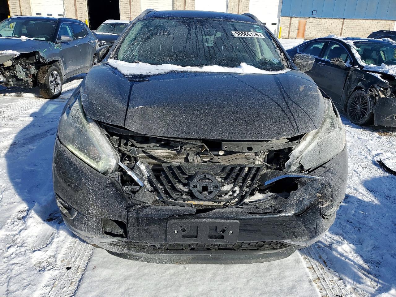 2018 NISSAN MURANO S photo 5