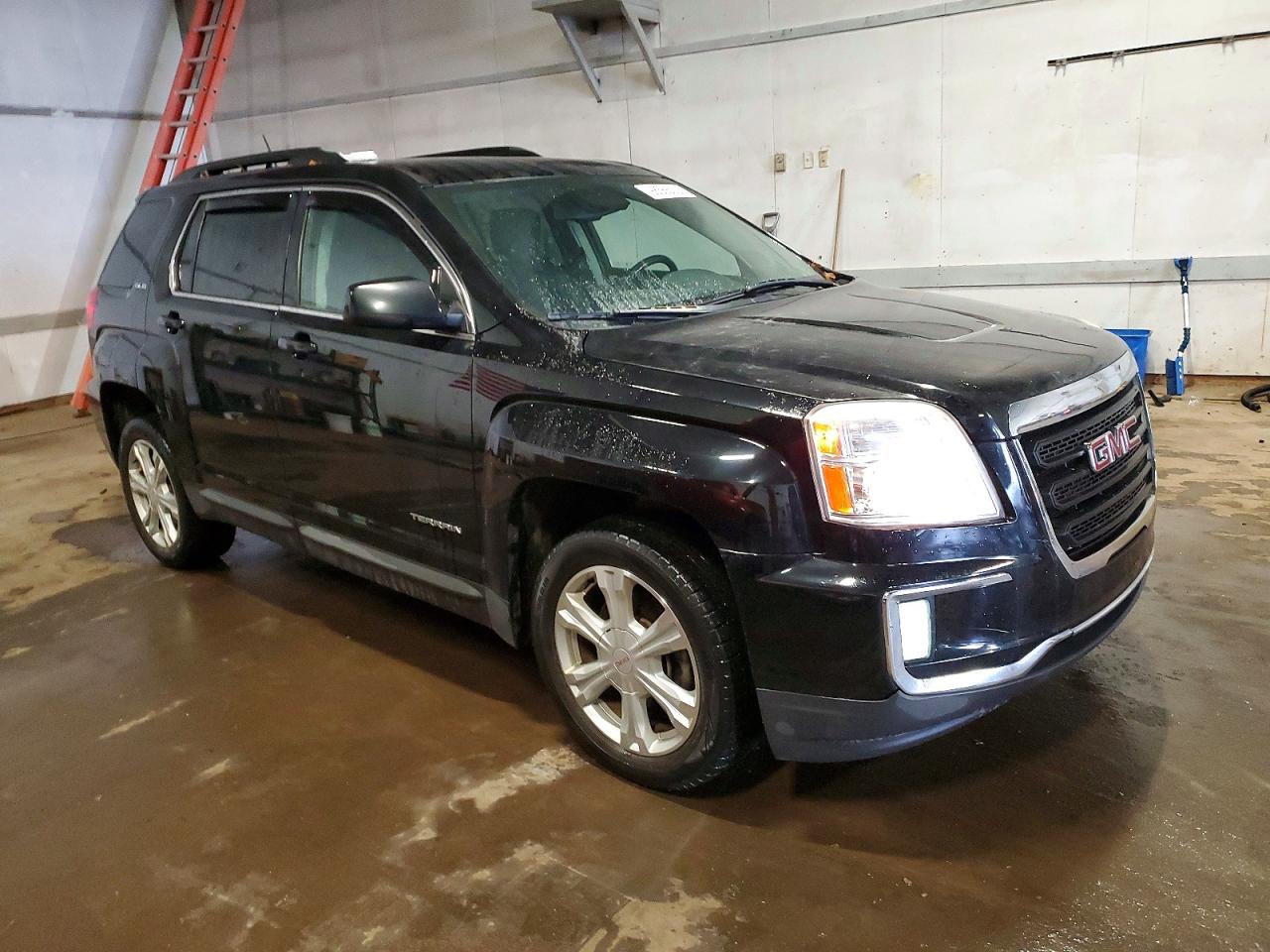 2017 GMC TERRAIN SLE photo 7
