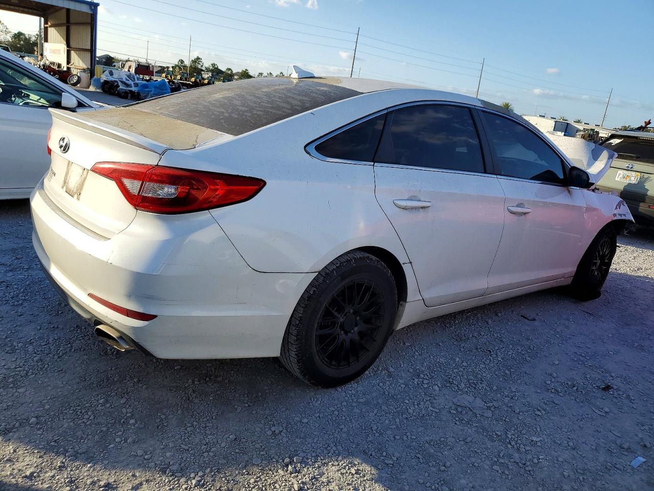 2016 HYUNDAI SONATA SE photo 3