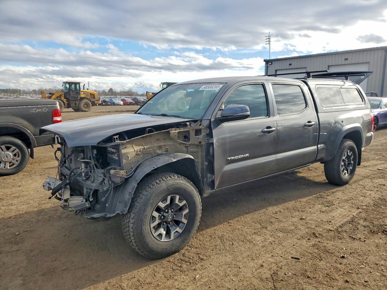 2017 TOYOTA TACOMA