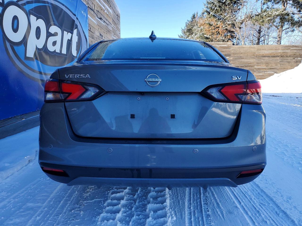 2024 NISSAN VERSA SV photo 11