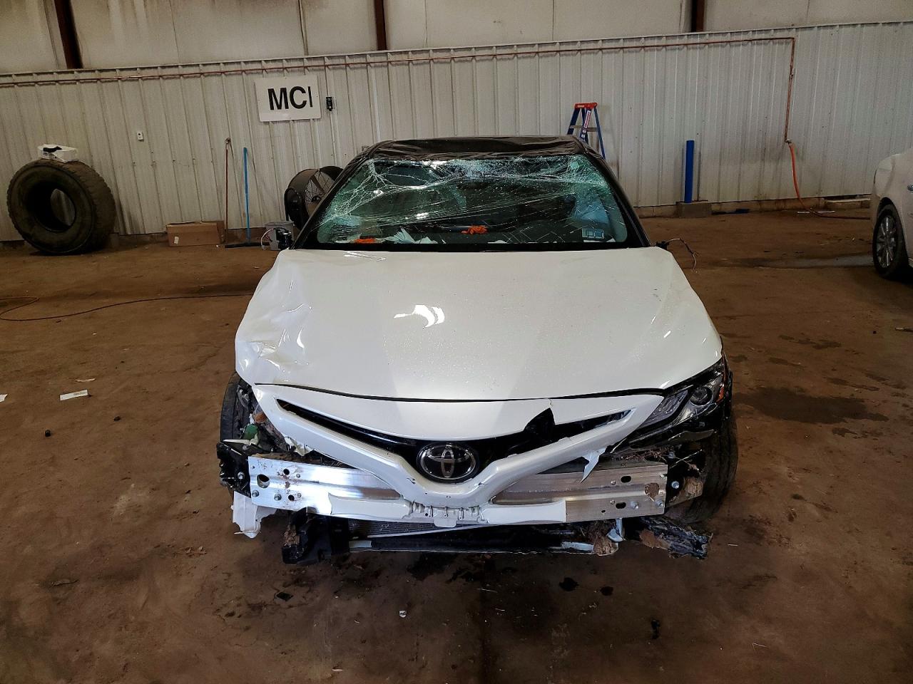 2021 TOYOTA CAMRY XSE photo 13