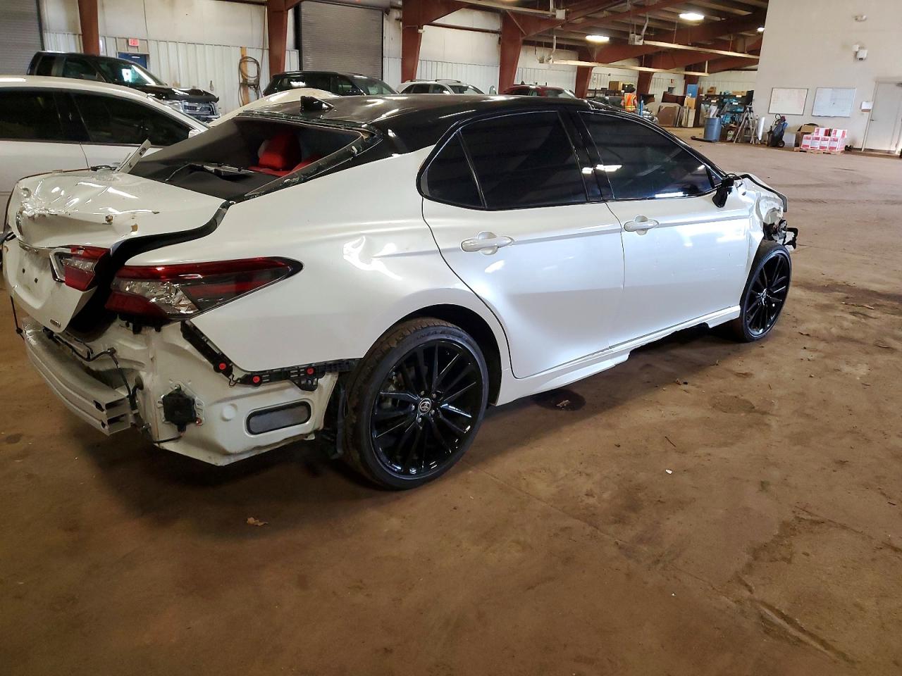 2021 TOYOTA CAMRY XSE photo 7