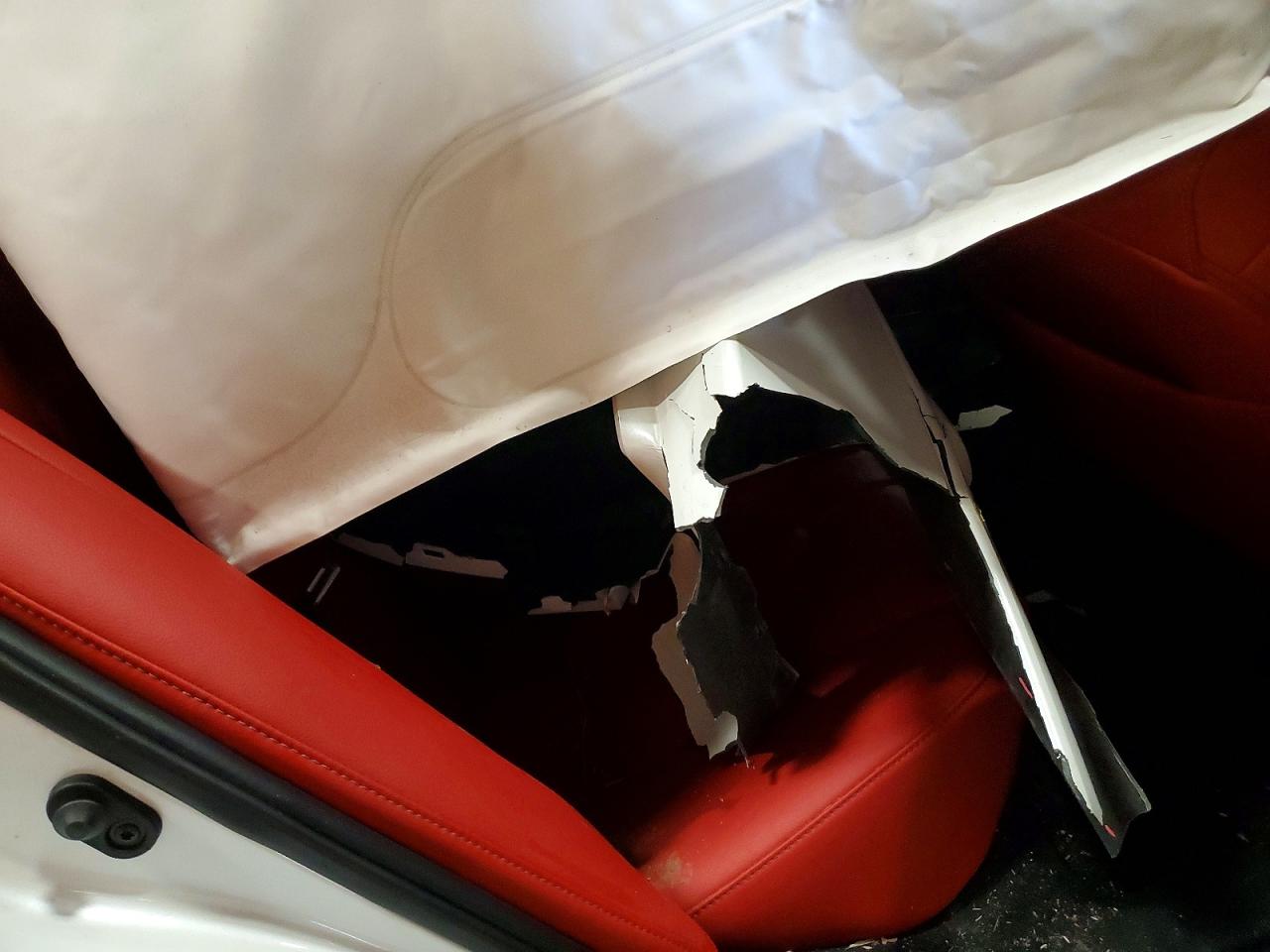 2021 TOYOTA CAMRY XSE photo 28