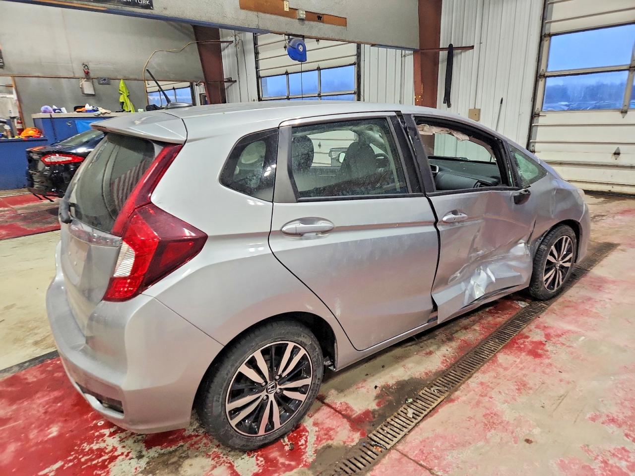 2019 HONDA FIT EX photo 3