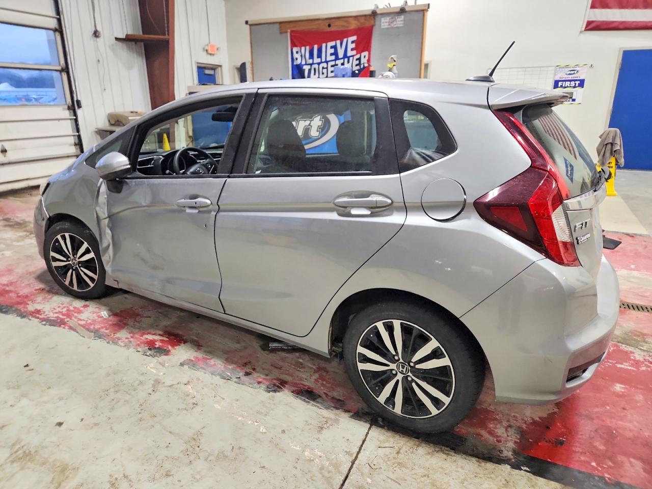 2019 HONDA FIT EX photo 2