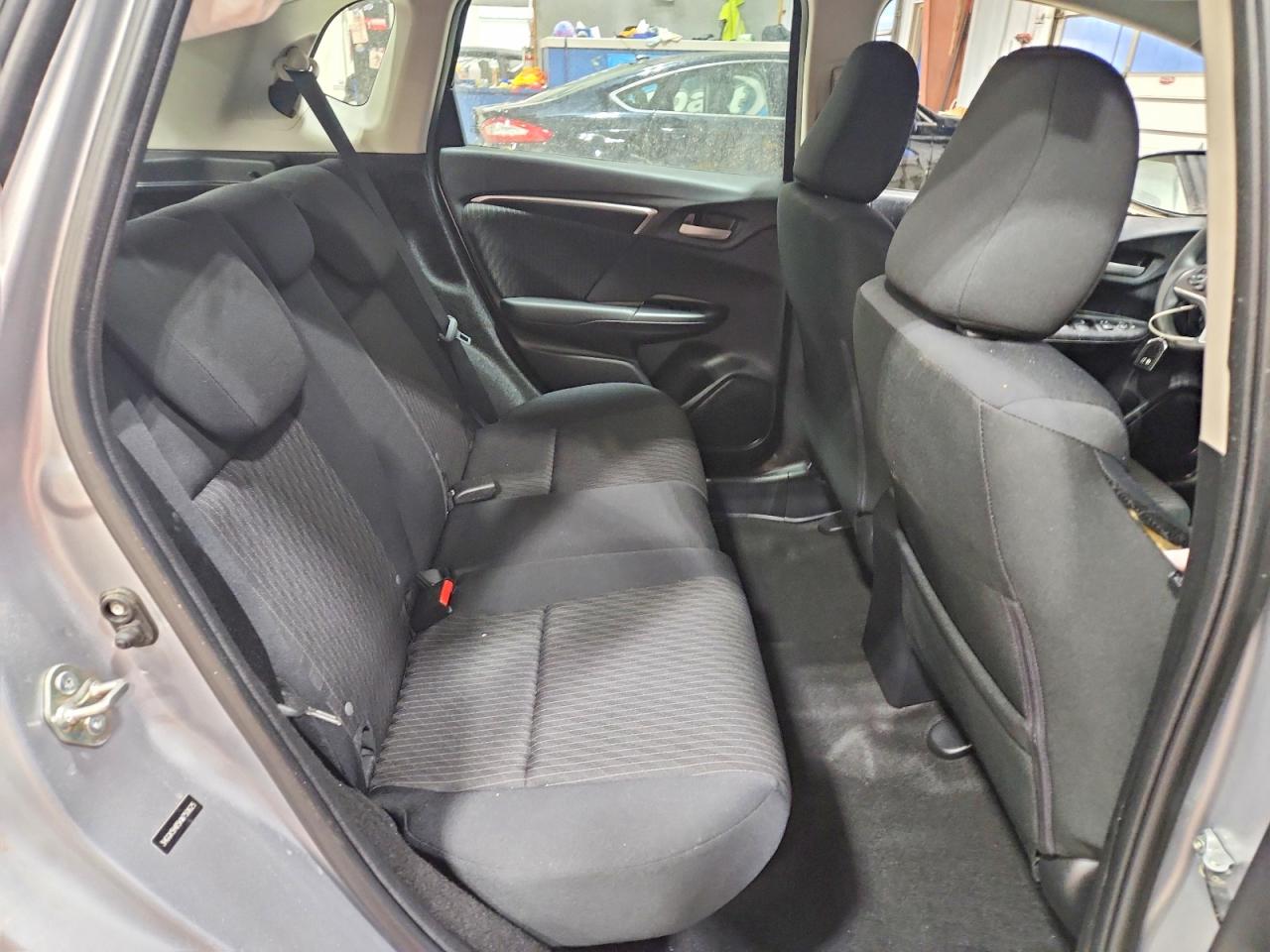 2019 HONDA FIT EX photo 10