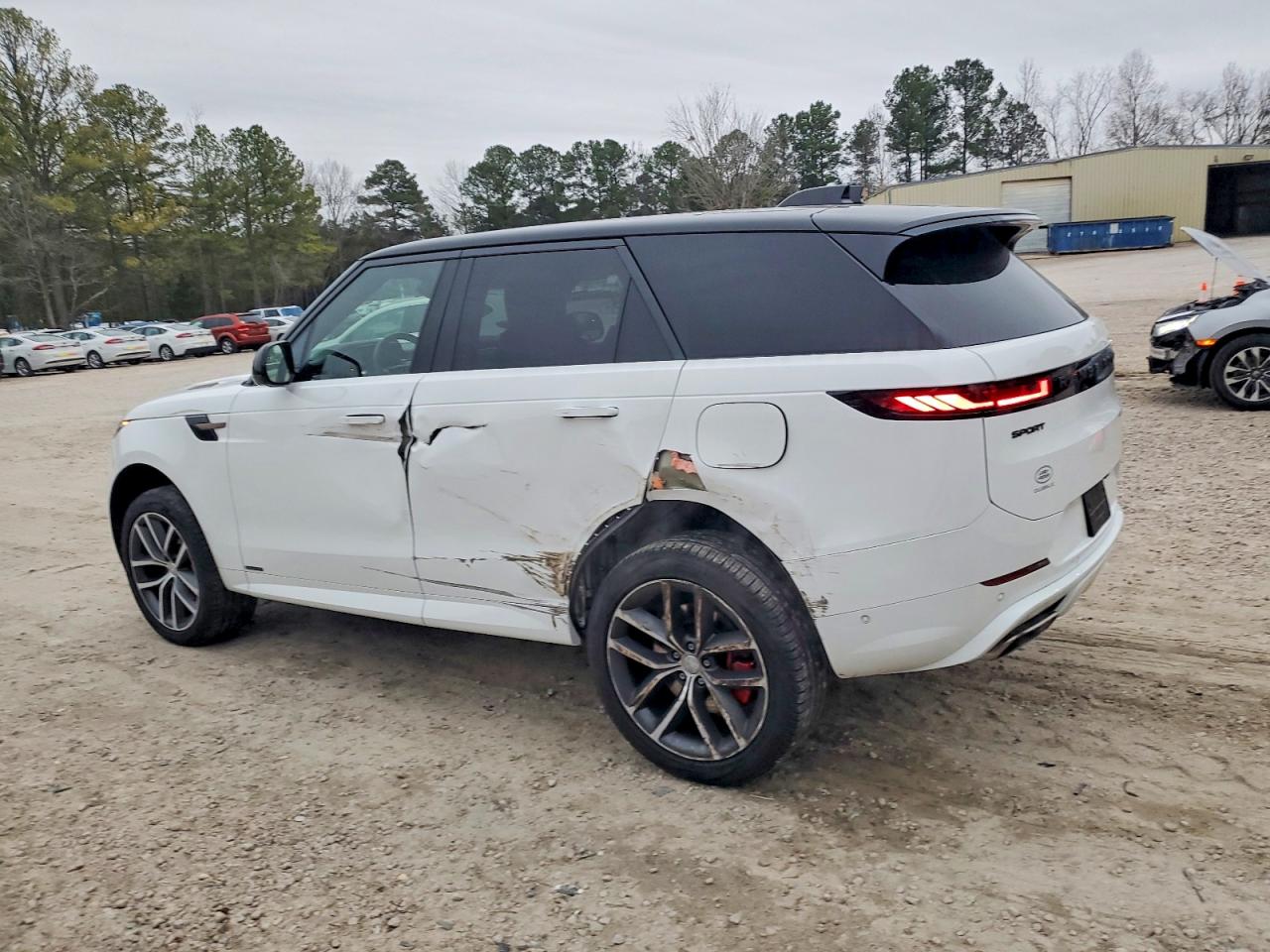 2025 LAND ROVER RANGE ROVER SPORT AUTOBIOGRAPHY photo 2