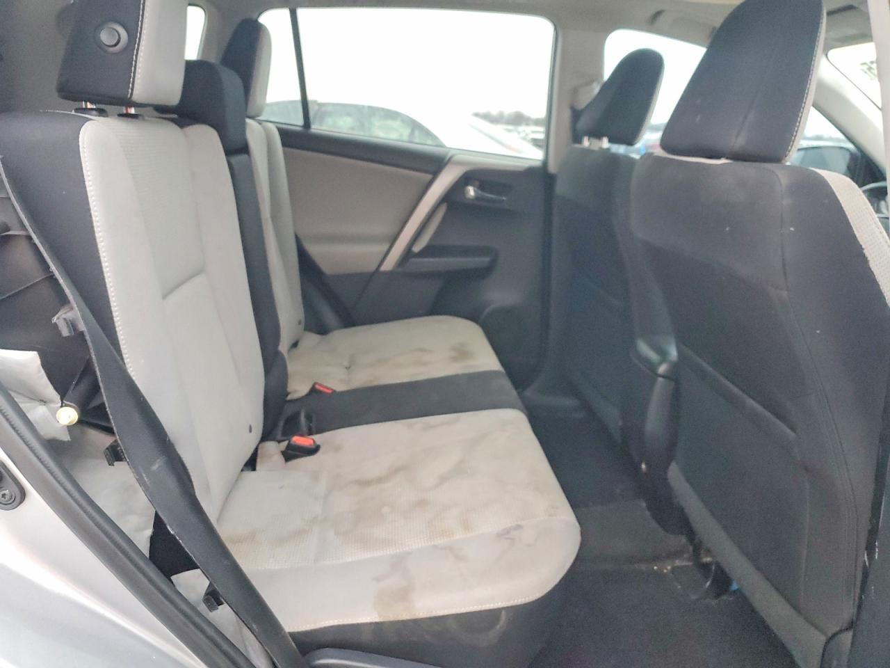 2017 TOYOTA RAV4 XLE photo 21