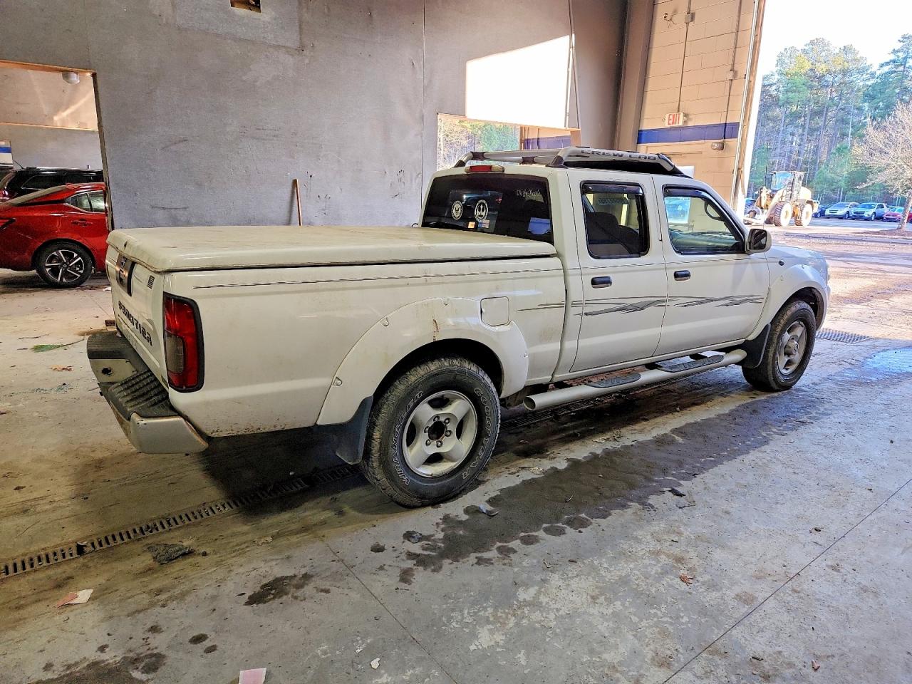2002 NISSAN FRONTIER CREW CAB XE photo 3