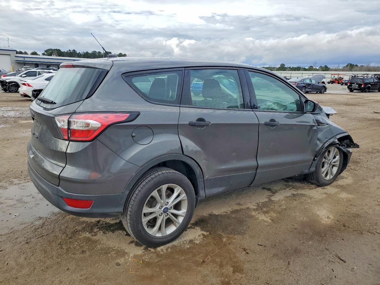 2017 FORD ESCAPE S photo 7