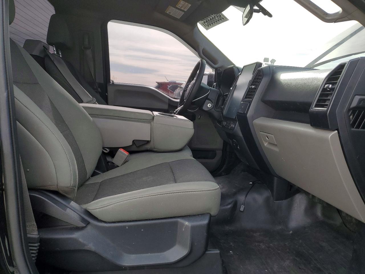 2019 FORD F150 photo 10