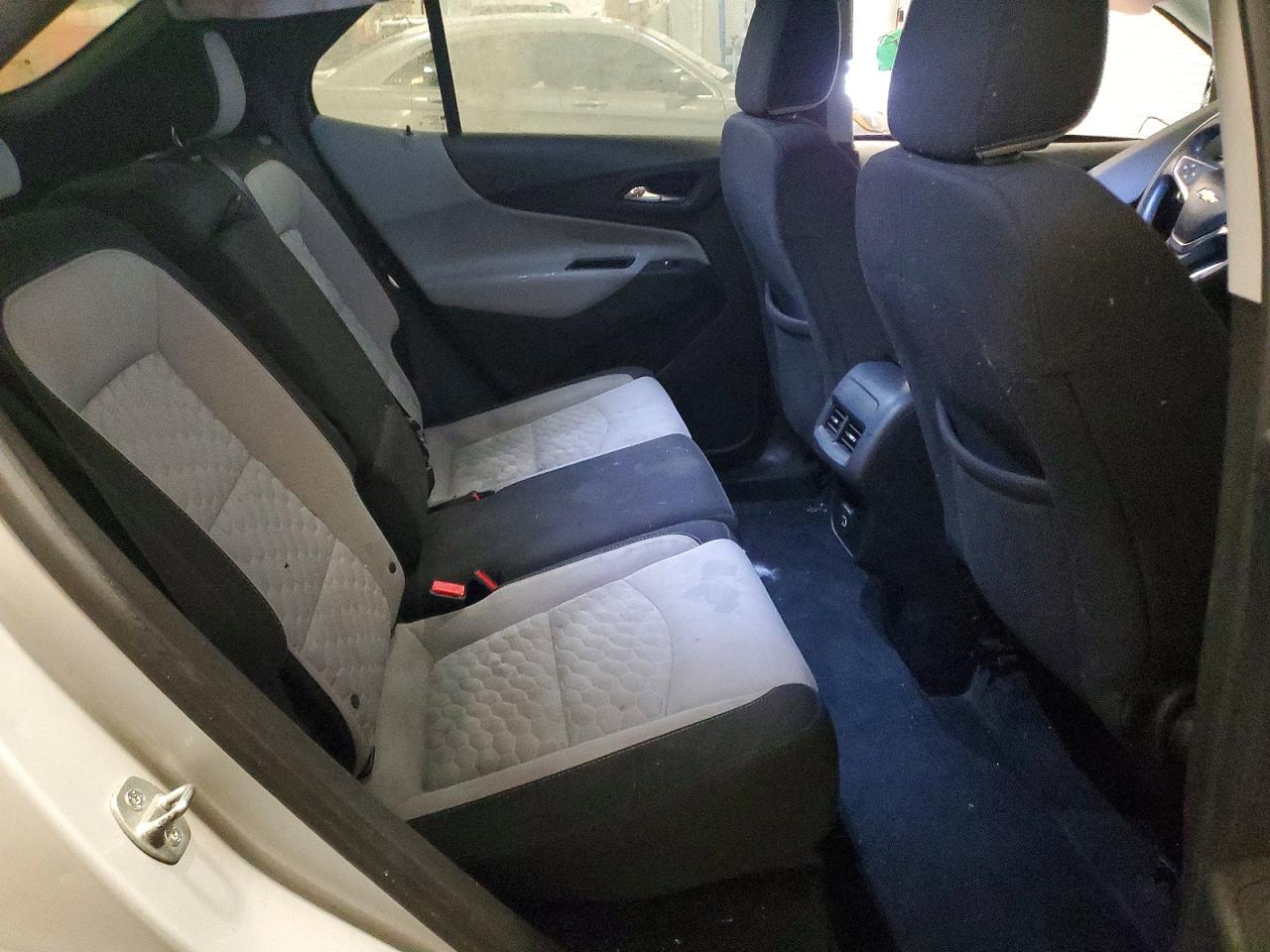 2019 CHEVROLET EQUINOX LS photo 11