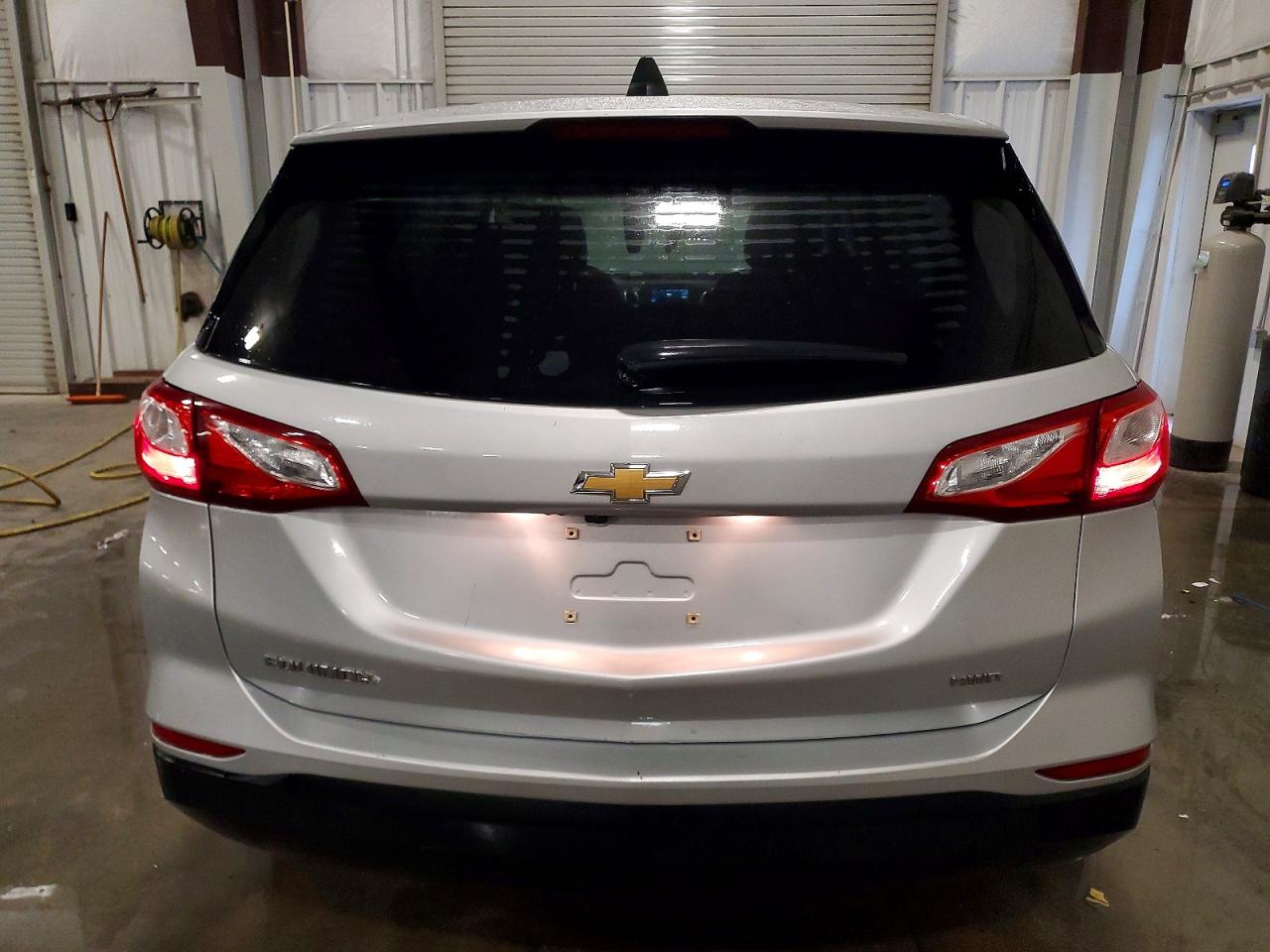 2019 CHEVROLET EQUINOX LS photo 6
