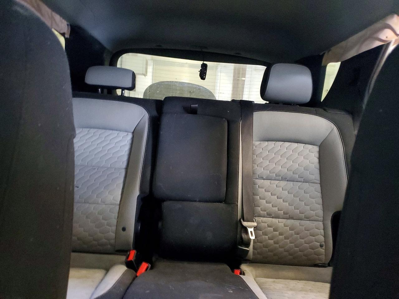 2019 CHEVROLET EQUINOX LS photo 10