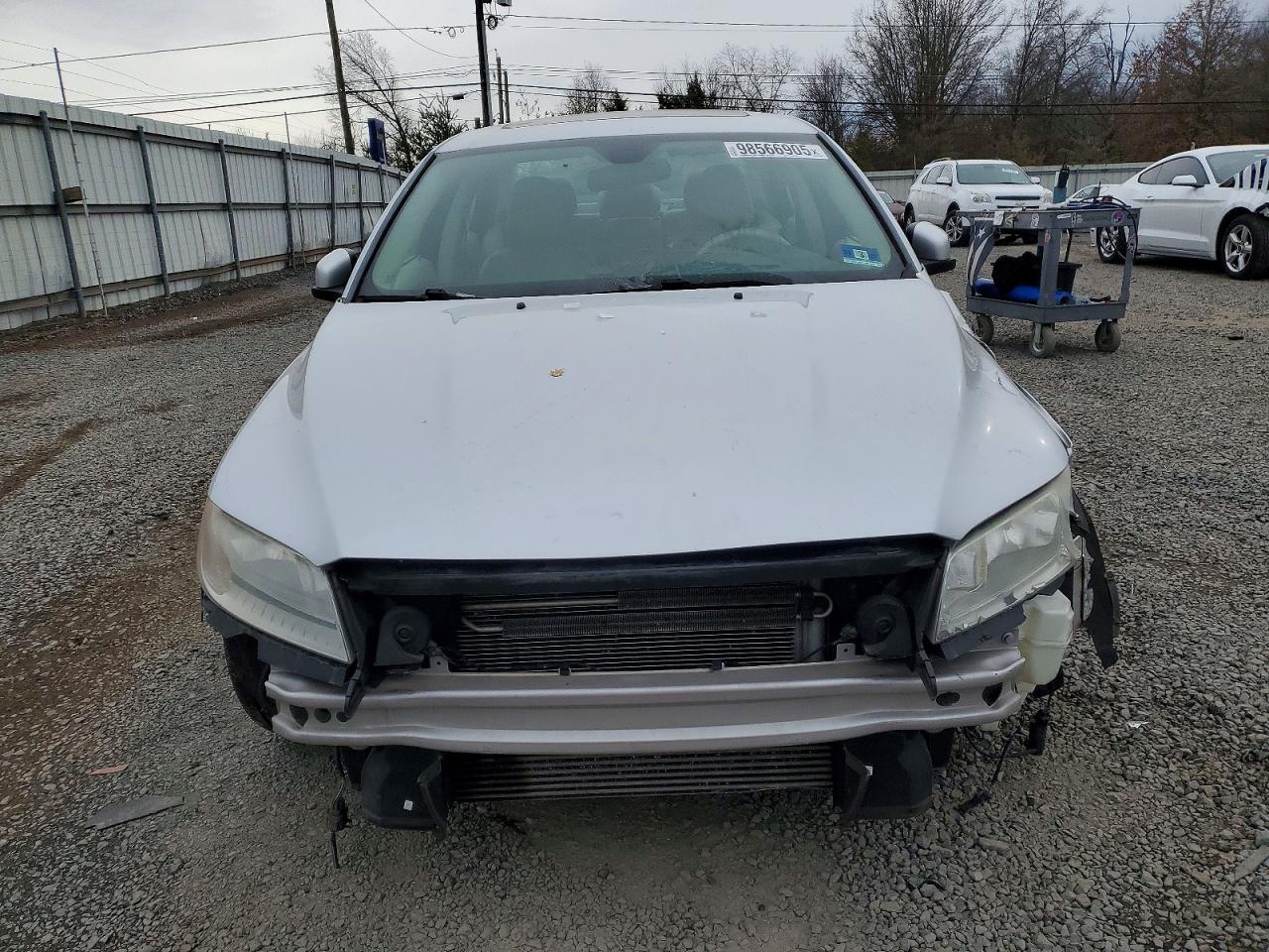 2010 VOLVO S80 photo 5