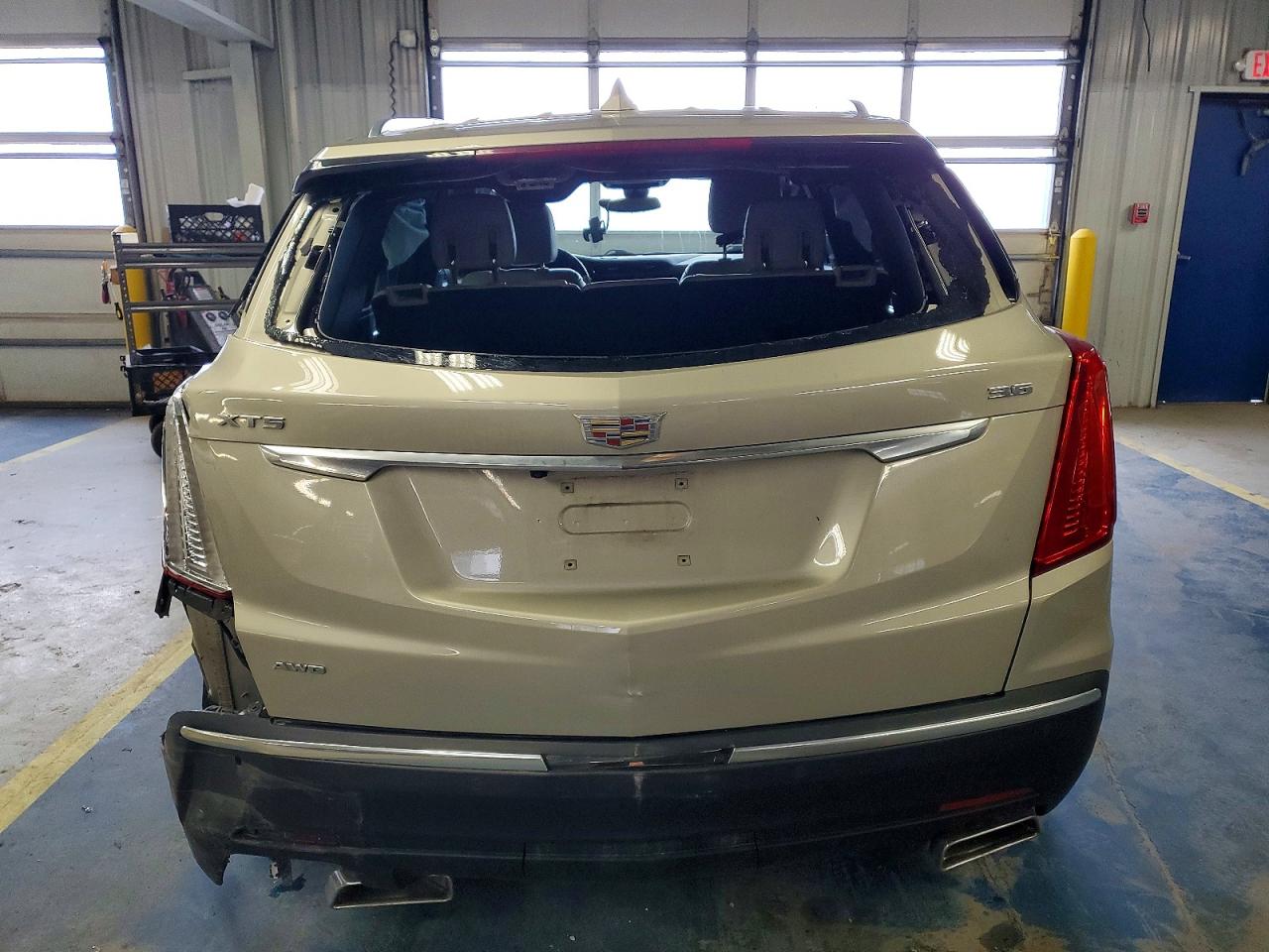 2017 CADILLAC XT5 PREMIUM LUXURY photo 6