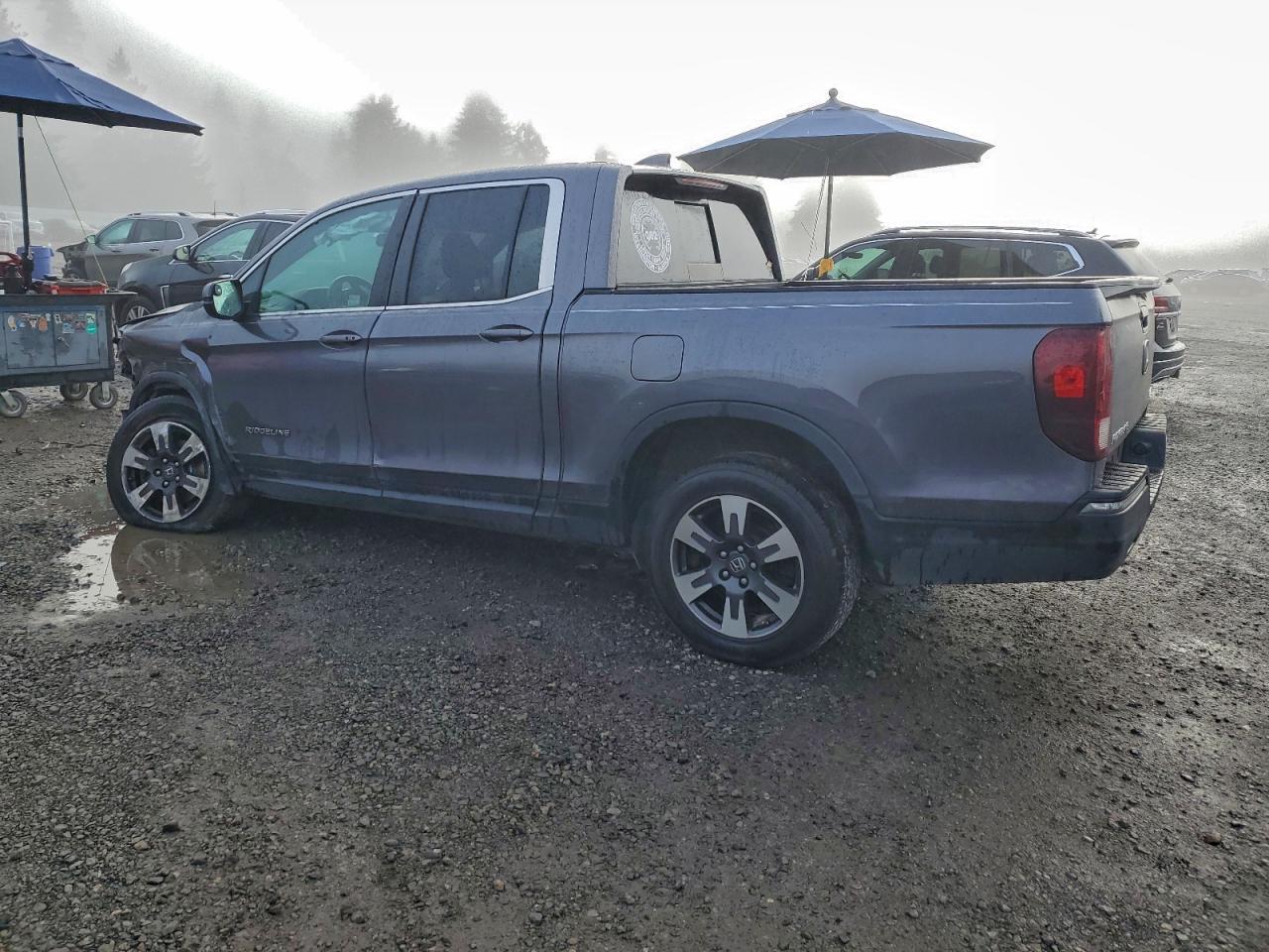 2019 HONDA RIDGELINE RTL photo 2