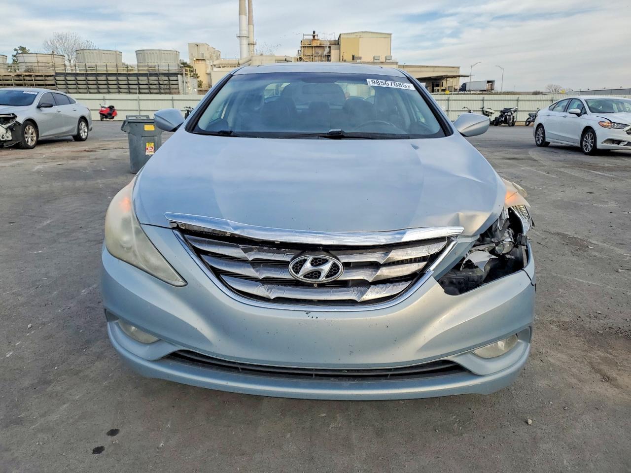 2011 HYUNDAI SONATA SE photo 5