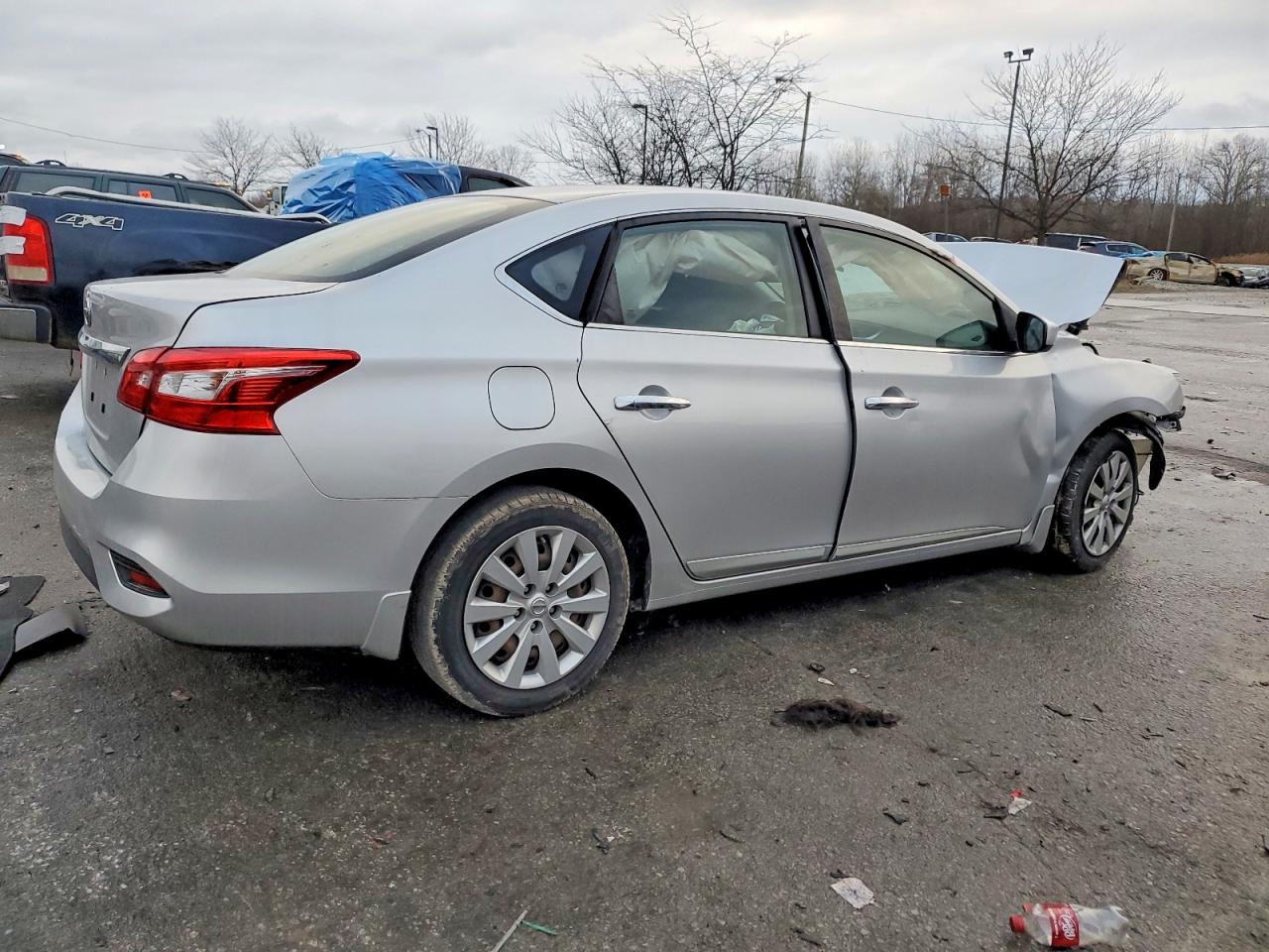 2016 NISSAN SENTRA S photo 3