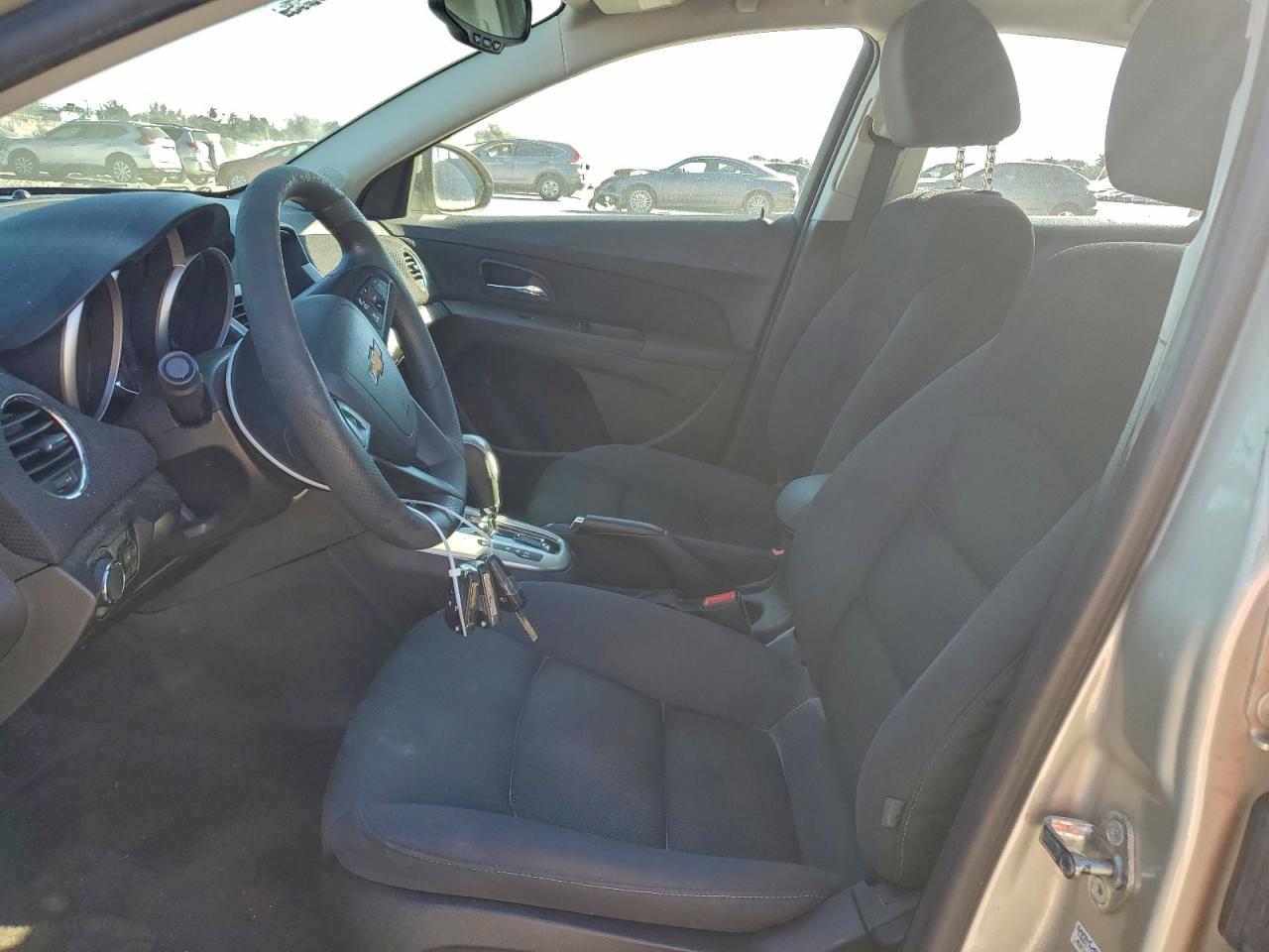 2016 CHEVROLET CRUZE LIMITED LT photo 7