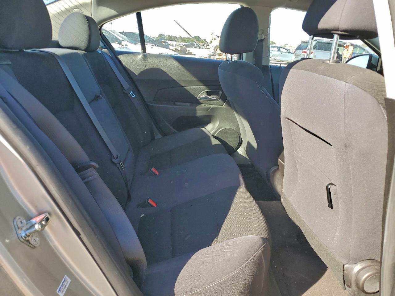 2016 CHEVROLET CRUZE LIMITED LT photo 10