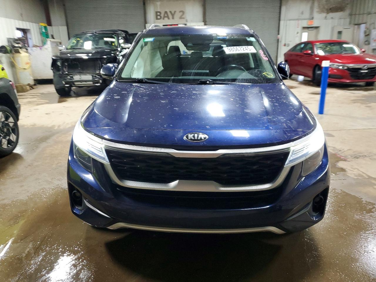 2021 KIA SELTOS EX photo 5