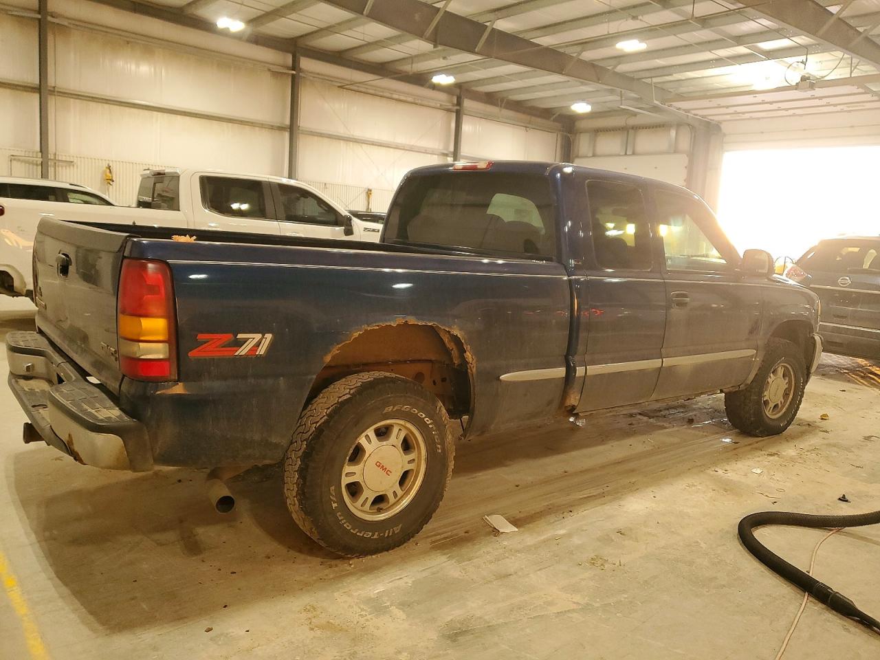 1999 GMC NEW SIERRA K1500 photo 3