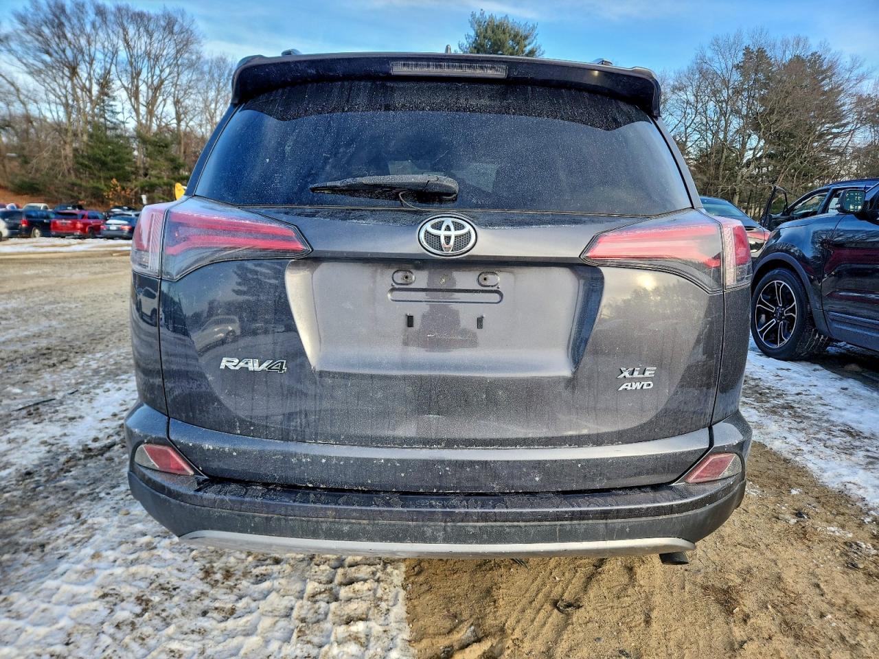2018 TOYOTA RAV4 ADVENTURE photo 6