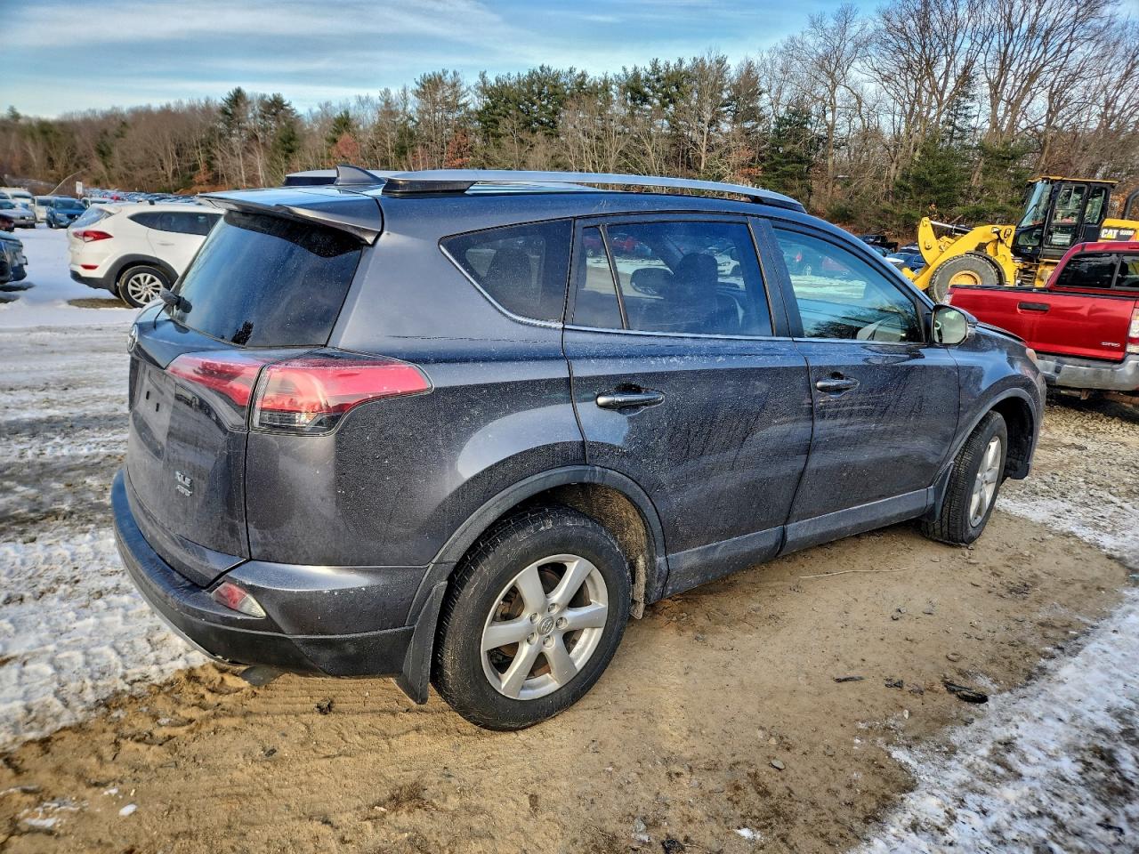 2018 TOYOTA RAV4 ADVENTURE photo 3