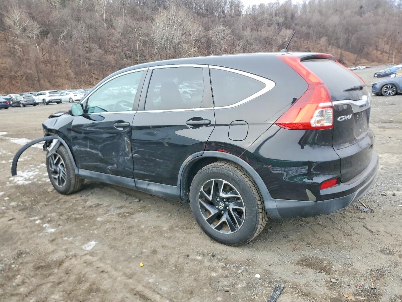 2016 HONDA CR-V SE photo 2
