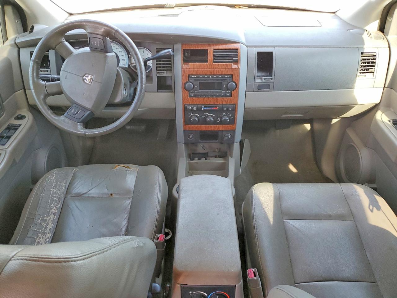2006 DODGE DURANGO photo 8