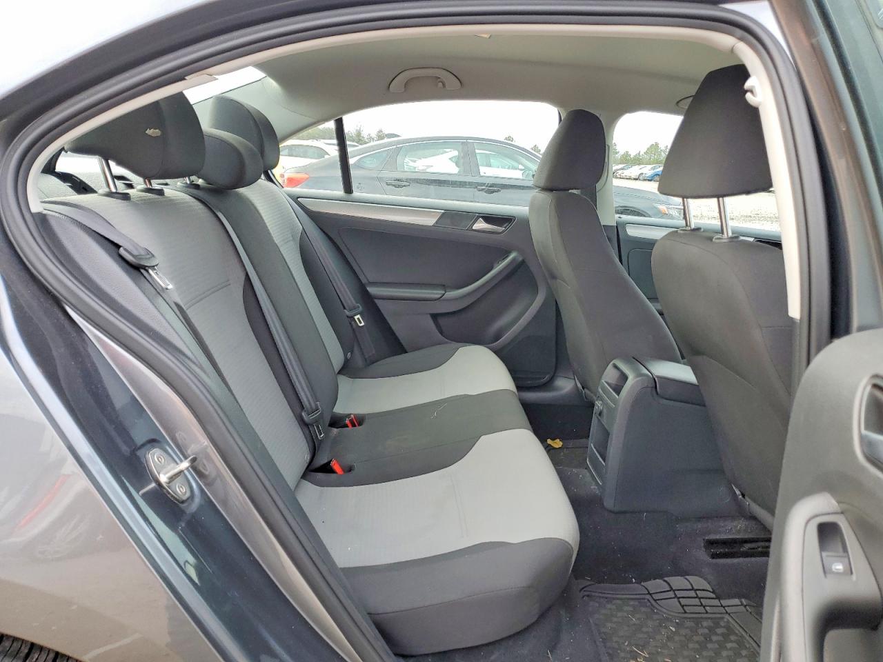 2017 VOLKSWAGEN JETTA S photo 10