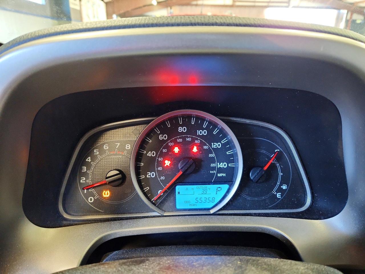 2013 TOYOTA RAV4 LE photo 9