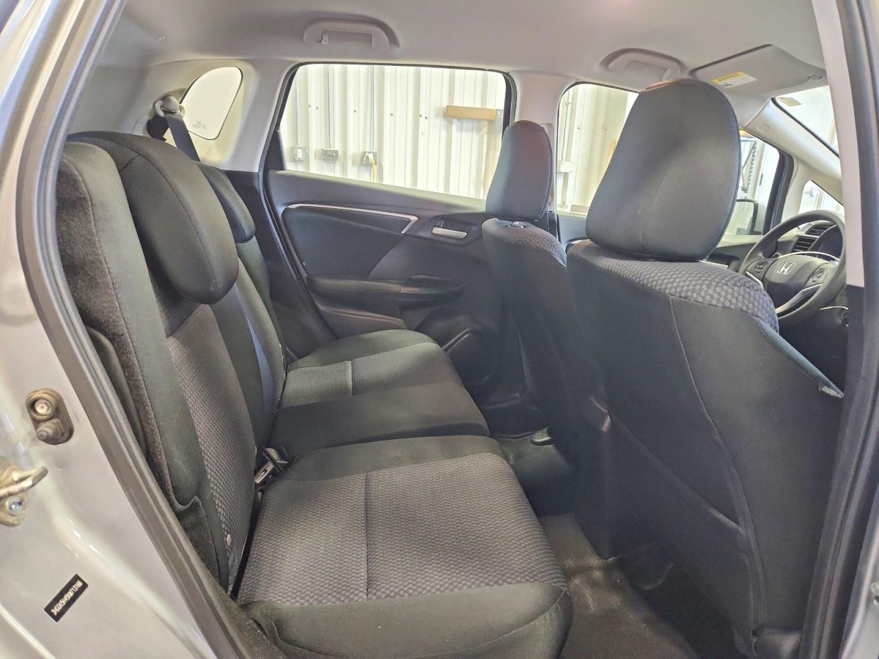 2019 HONDA FIT LX photo 10