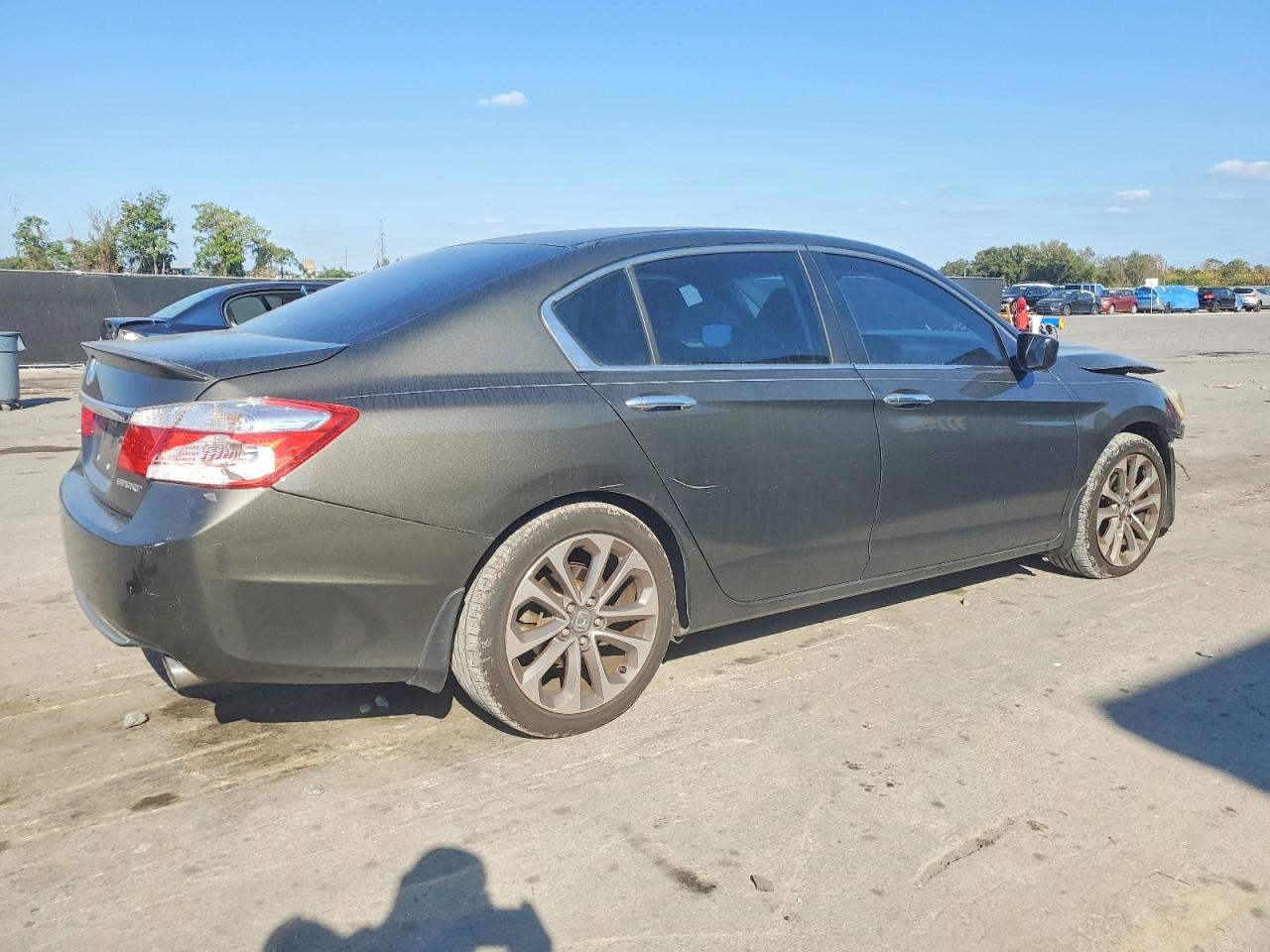 2015 HONDA ACCORD SPORT photo 3
