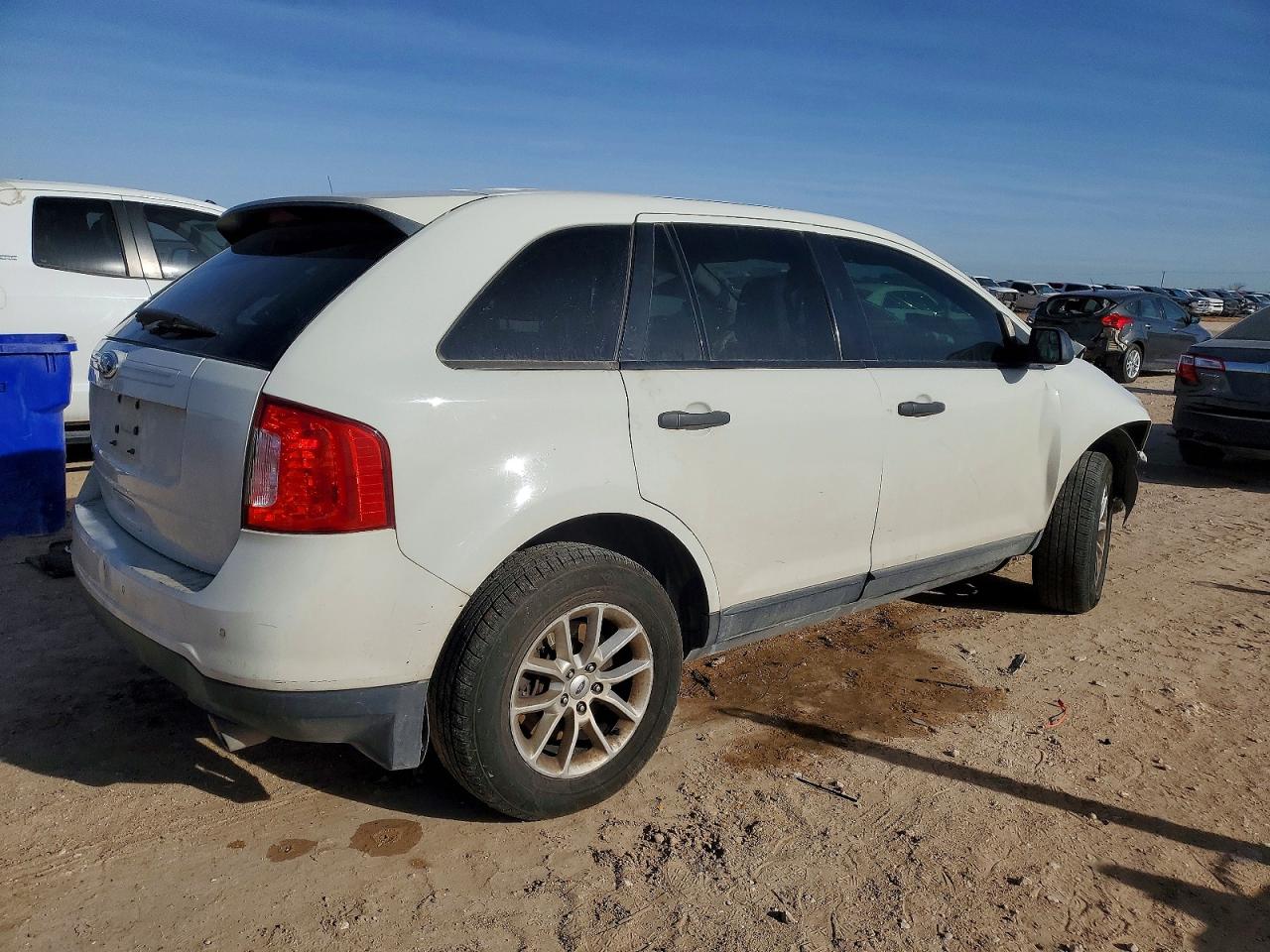 2013 FORD EDGE SE photo 3