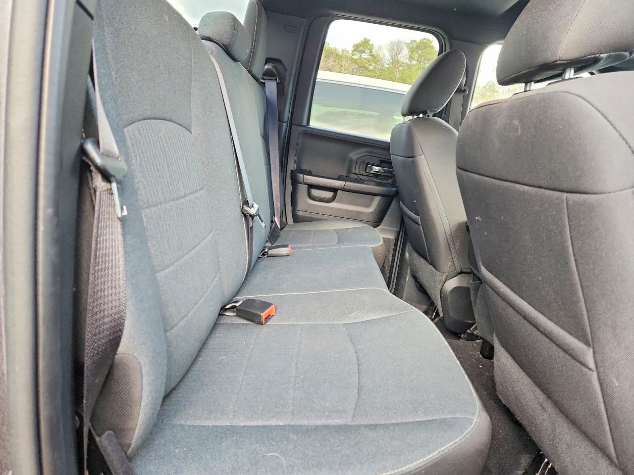 2022 RAM 1500 CLASSIC SLT photo 10