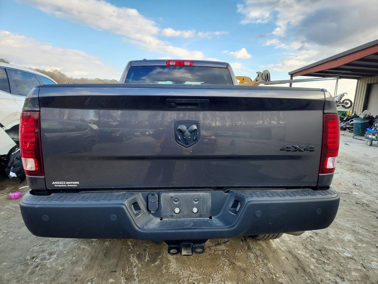 2022 RAM 1500 CLASSIC SLT photo 6