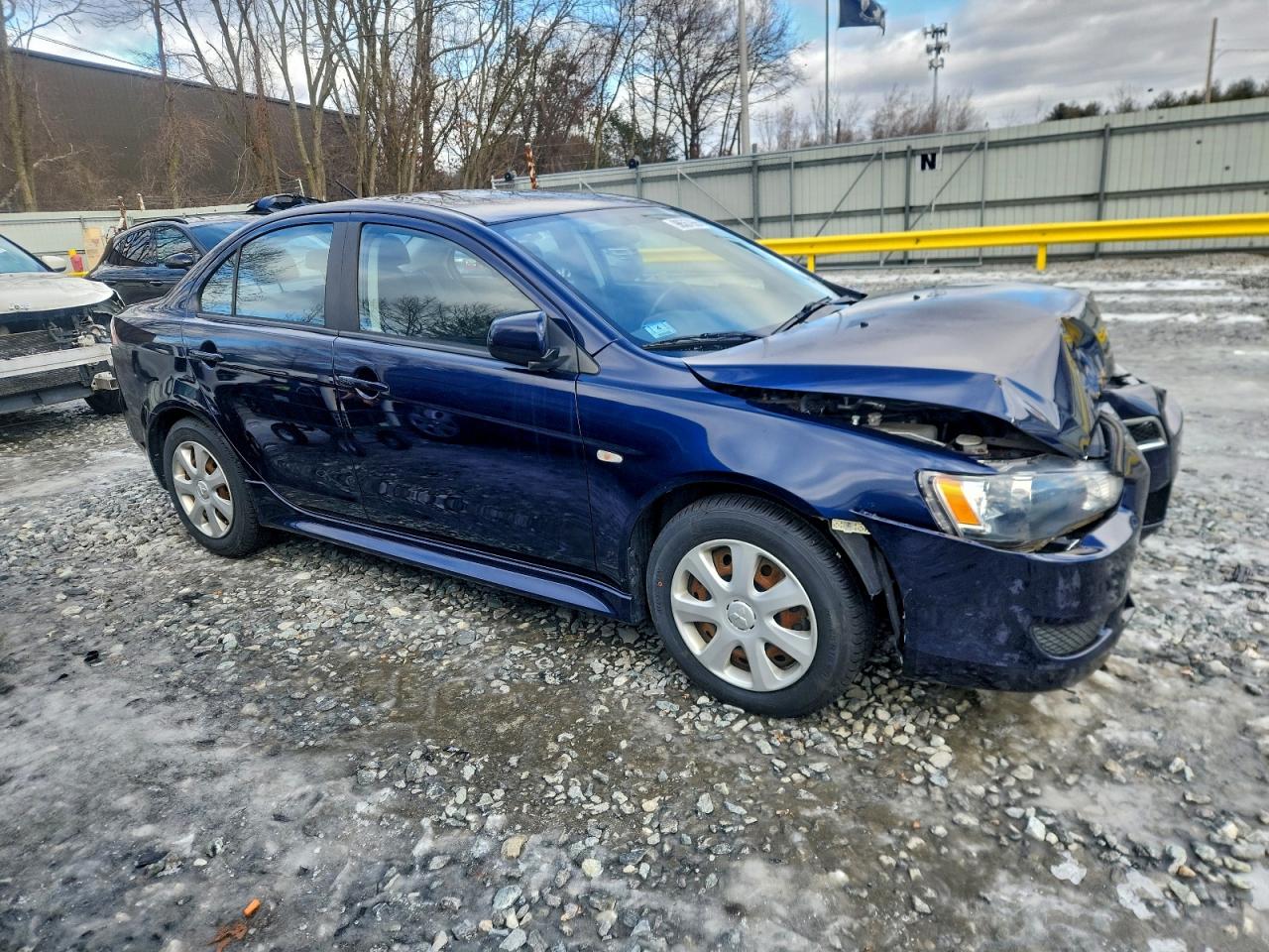 2014 MITSUBISHI LANCER ES/ES SPORT photo 4