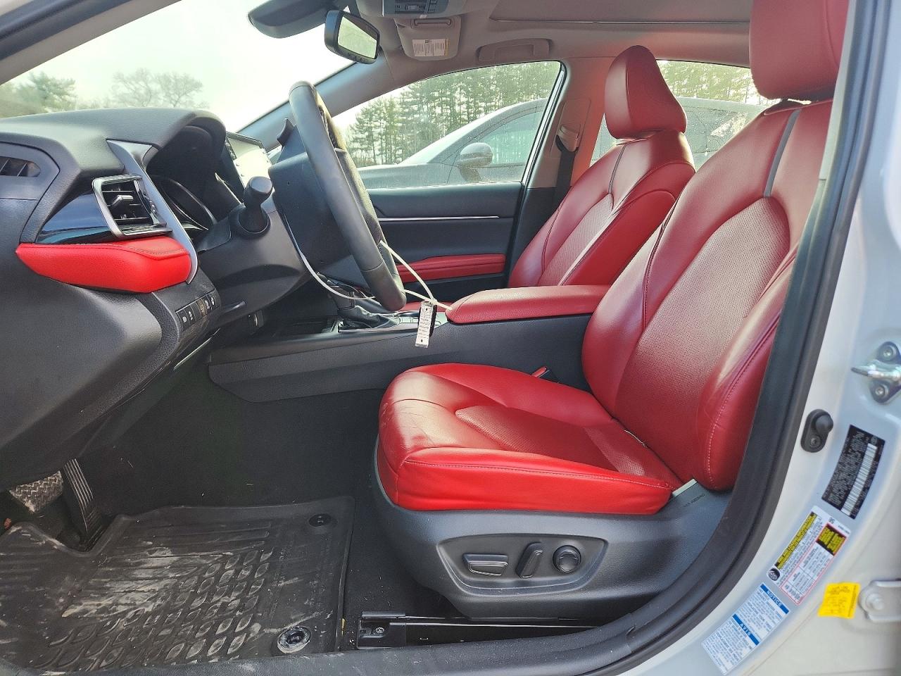 2022 TOYOTA CAMRY XSE photo 7